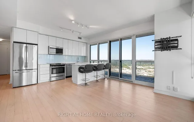 Additional image 9 of 10 Park Lawn Rd Unit 3409