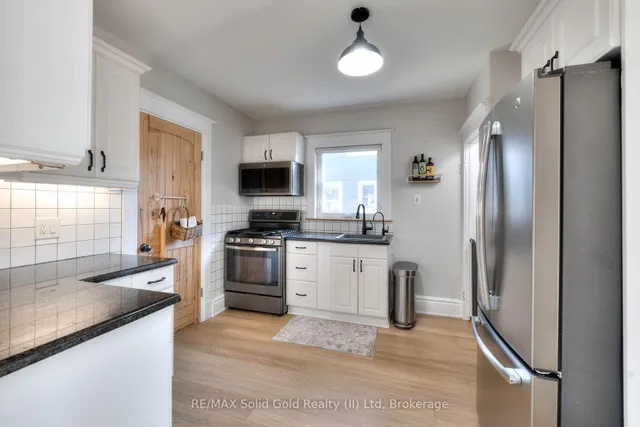 Additional image 17 of 33 Bloomingdale Rd