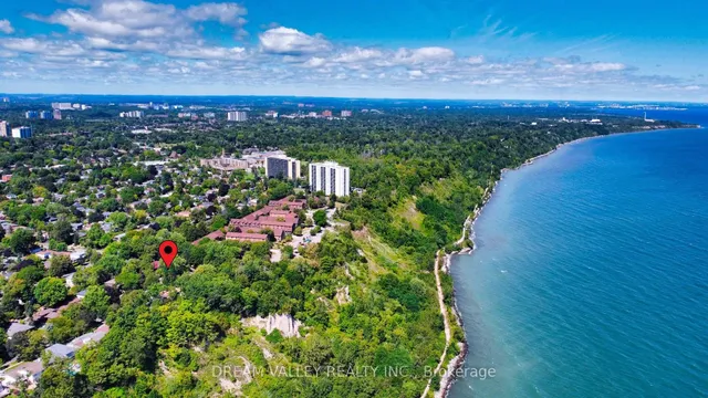 Additional image 38 of 52 South Marine Dr