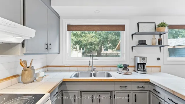 Additional image 10 of 58 Falesy Ave