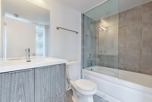 Additional image 19 of 60 Shuter St Unit 1702