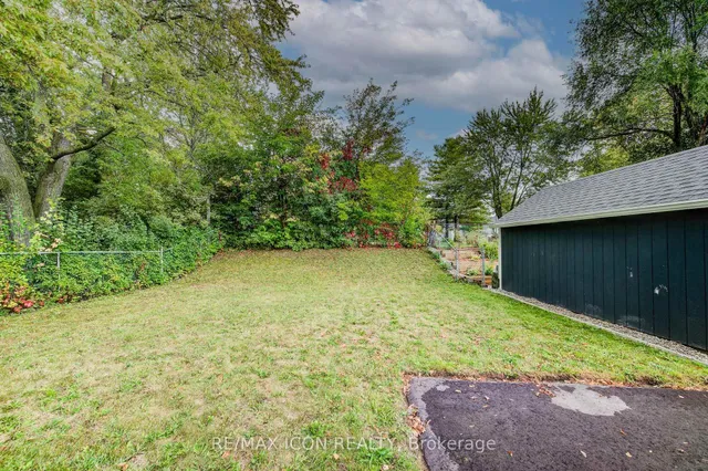 Additional image 37 of 105 Lorne Cres