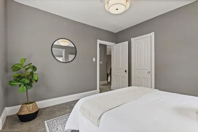 Additional image 28 of 19 Richmond Ave