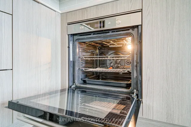 Additional image 19 of 32 Forest Manor Rd Unit 2104