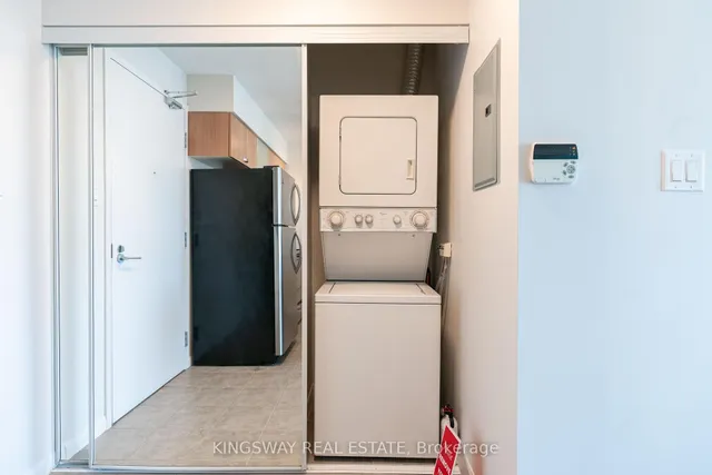 Additional image 34 of 38 Grenville St Unit 2706