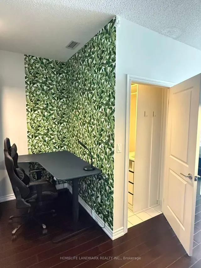 Additional image 11 of 386 Yonge St Unit 5603