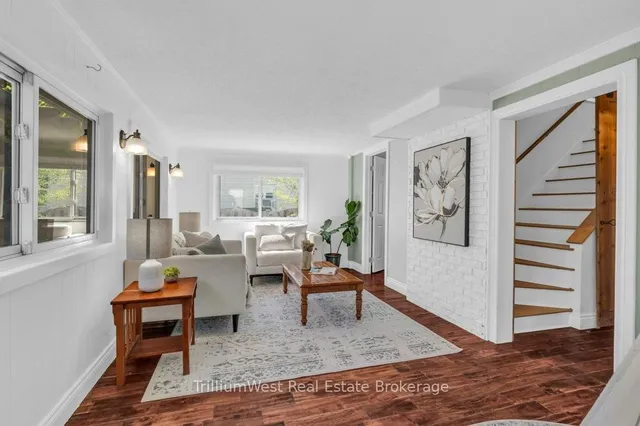 Additional image 19 of 18 St. Clair Ave