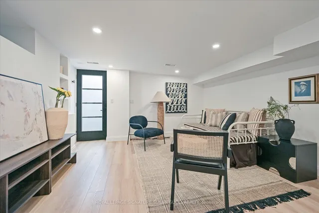 Additional image 32 of 238 Coleridge Ave