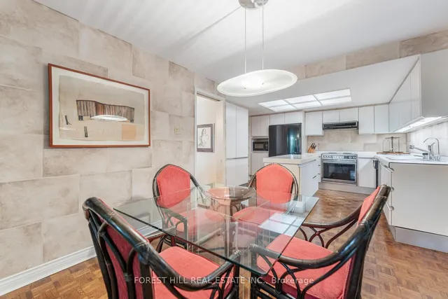 Additional image 19 of 3900 Yonge St Unit 815