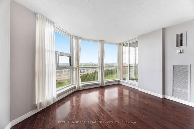 Additional image 17 of 20 Dean Park Rd Unit 1102