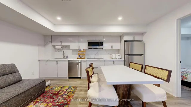 Additional image 34 of 58 Chelliah Crt