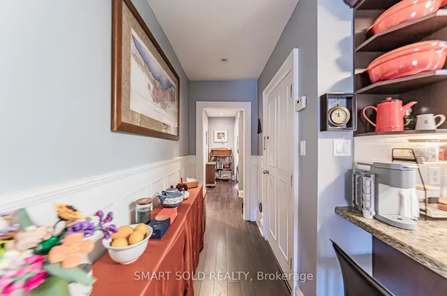 Additional image 22 of 889 Avenue Rd