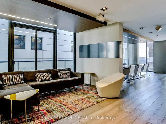 Additional image 9 of 101 Peter St Unit 801