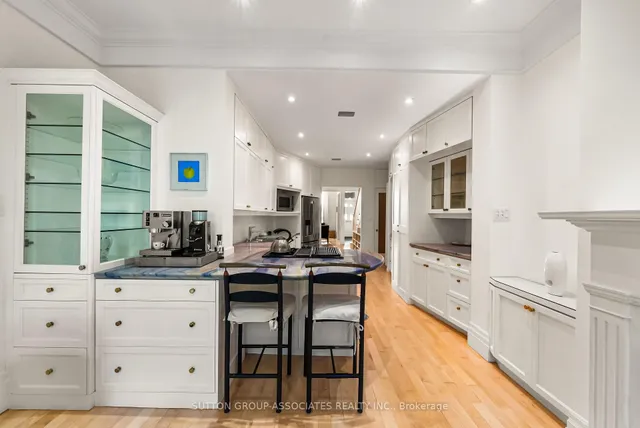 Additional image 20 of 193 Howland Ave