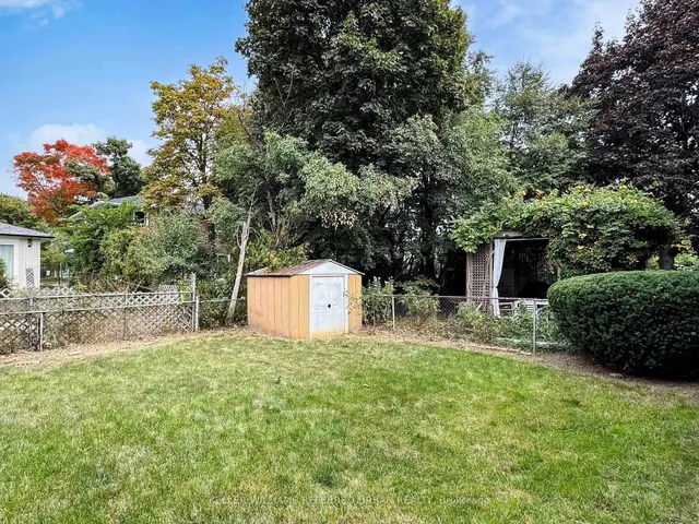 Additional image 39 of 70 Crossbow Cres
