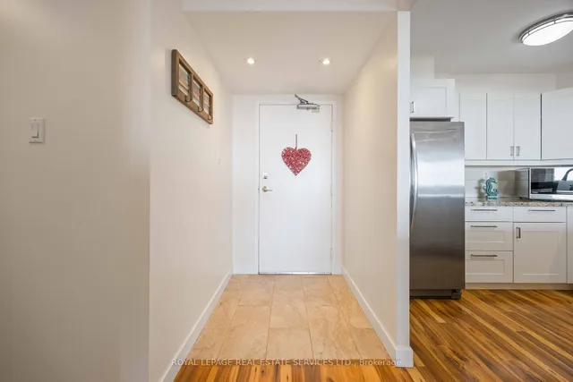 Additional image 7 of 3845 Lakeshore Blvd Unit 1410