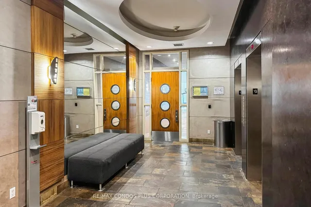 Additional image 24 of 230 Queens Quay Unit 1221