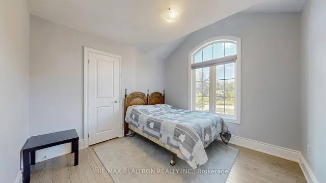 Additional image 31 of 33 Marlena Dr