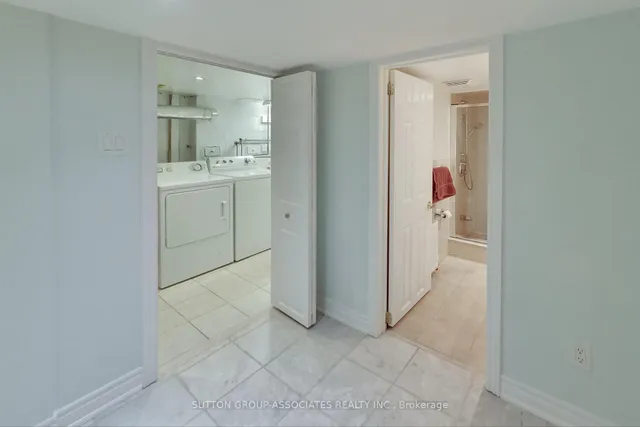 Additional image 31 of 163 Maplewood Ave