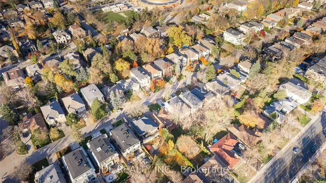 Additional image 30 of 87 Munro Blvd