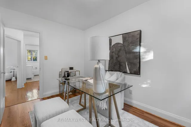 Additional image 23 of 215 Jane St