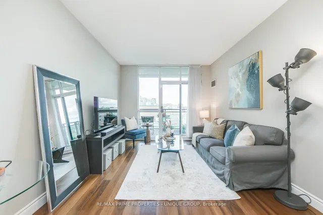 Additional image 2 of 319 Merton St Unit 904