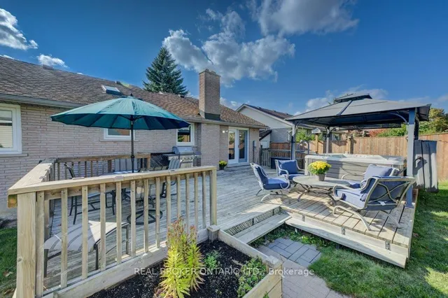 Additional image 30 of 144 Laurentian Dr