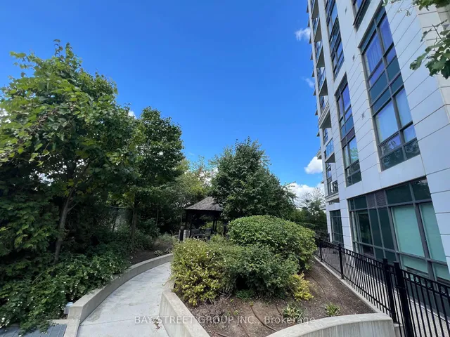 Additional image 14 of 840 Queens Plate Dr Unit 409