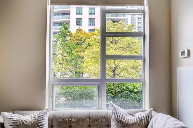 Additional image 13 of 215 Sherway Gardens Rd Unit 109