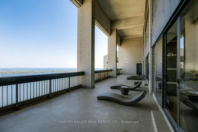 Additional image 28 of 33 Harbour Sq Unit 2804