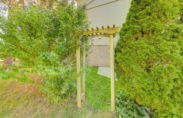 Additional image 42 of 60 Elmsdale Dr