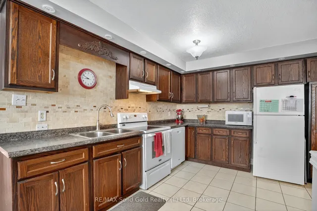 Additional image 12 of 14 Carnaby Cres