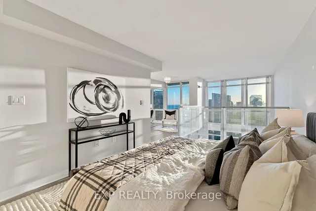 Additional image 18 of 15 Fort York Blvd Unit 4101