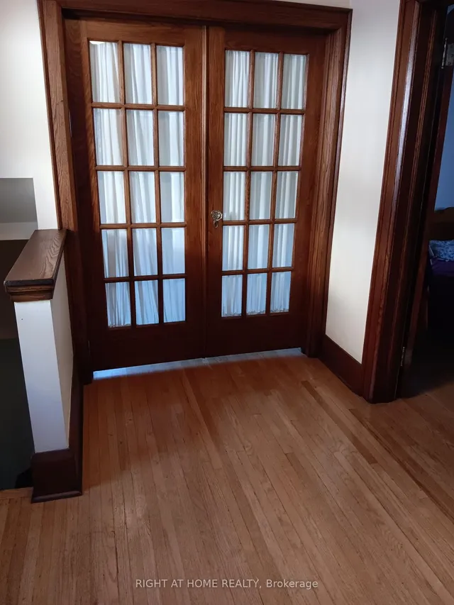 Additional image 6 of 53 Lawrence Ave