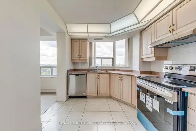 Additional image 21 of 5418 Yonge St Unit 1805