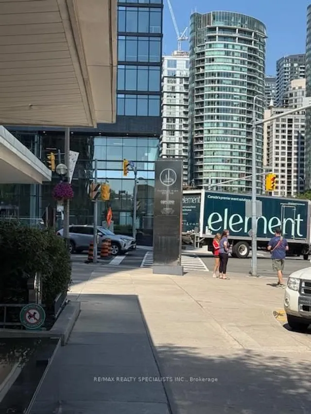 Additional image 26 of 10 NAVY WHARF Crt Unit 2803