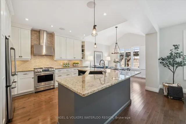 Additional image 11 of 928 Pioneer Grove Crt