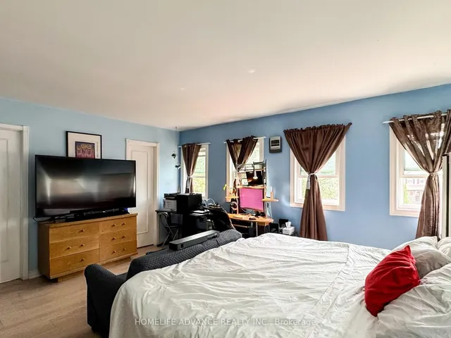 Additional image 28 of 75 Mossbrook Cres
