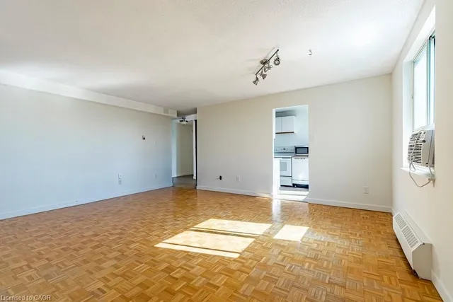 Additional image 8 of 1101 Pharmacy Ave Unit 503