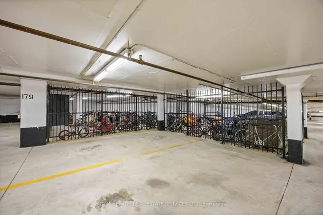 Additional image 34 of 3845 Lakeshore Blvd Unit 1410