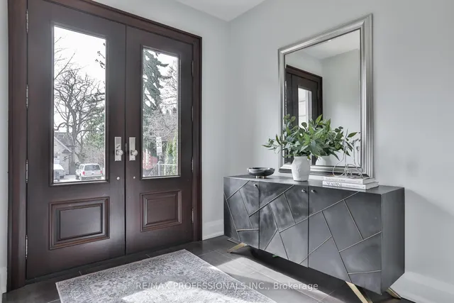 Additional image 2 of 6 Meadowcrest Rd