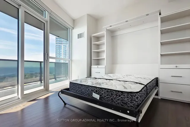 Additional image 18 of 80 Marine Parade Dr Unit 2602
