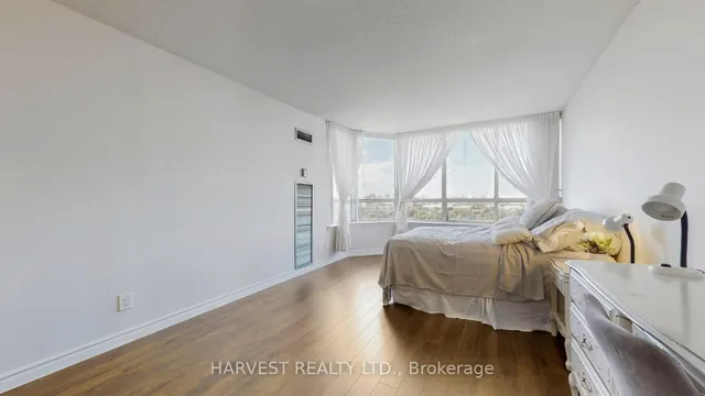 Additional image 15 of 175 Bamburgh Circ Unit 1703