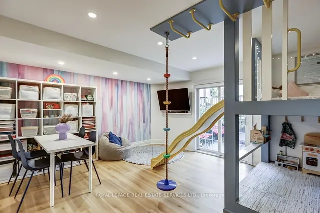 Additional image 38 of 13 Archgate Lane