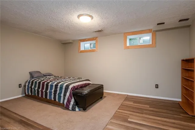 Additional image 38 of 173 Silver Aspen Cres