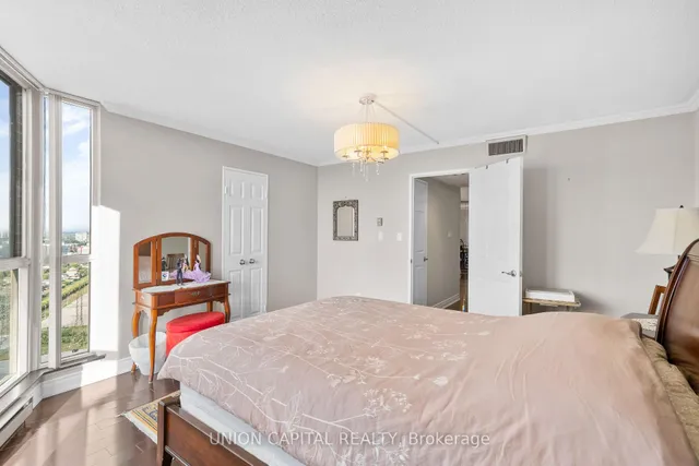 Additional image 35 of 85 Skymark Dr Unit 2405