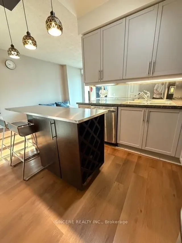 Additional image 20 of 1121 Bay St Unit 1701