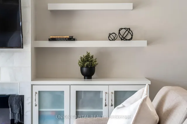 Additional image 10 of 226 Cass Ave