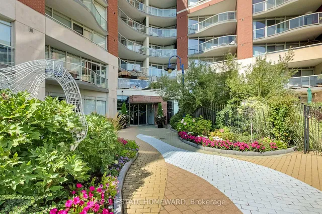 Additional image 2 of 550 Queens Quay Unit 201