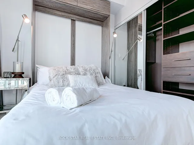 Additional image 28 of 55 Bremner Blvd Unit 4501